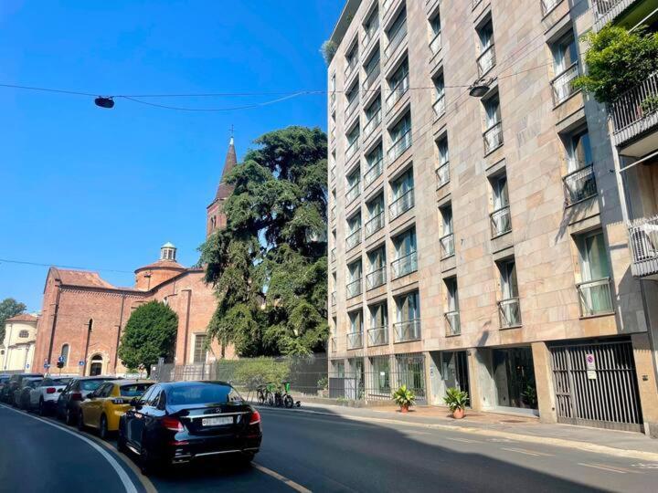 Relstay - Montenapoleone Milán Exterior foto